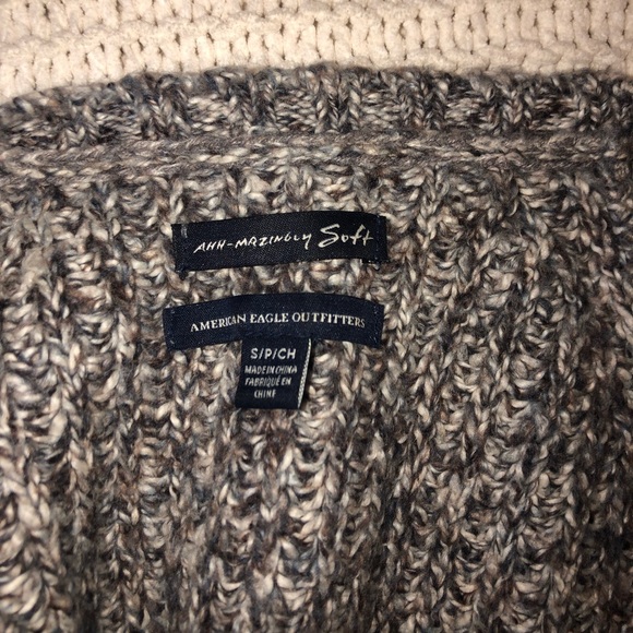Grey AE sweater - Picture 2 of 2